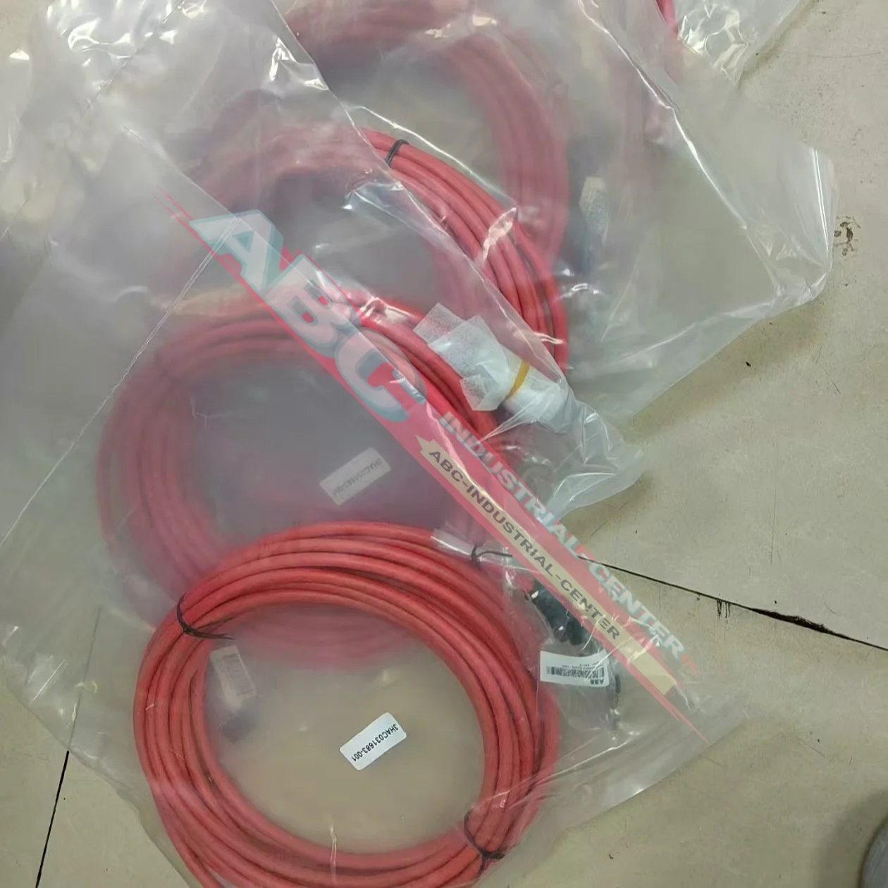 

3HAC031683-001 10 meters brand new Robot teaching pendant cable