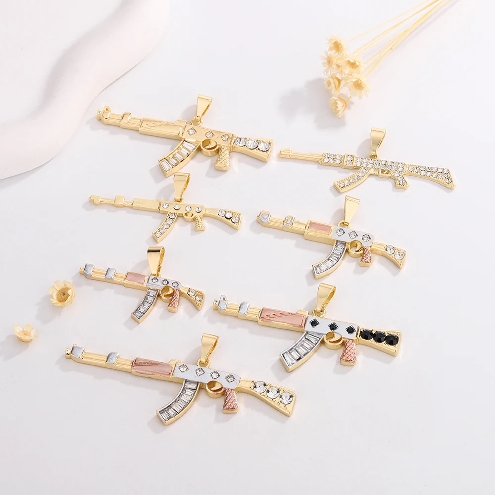 

Ruixi Fashion Hip-hop Rock Jewelry Spear Model Full Diamond Personality Necklace Pendant Exaggerated Style Men's Party Gift