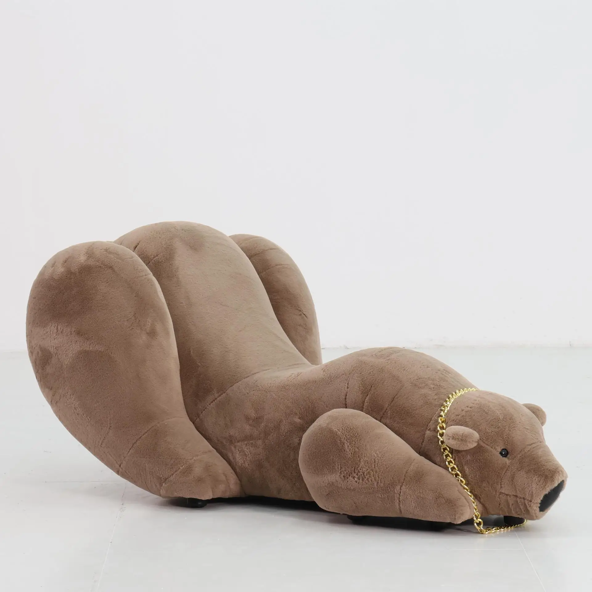 

Cream wind polar bear sofa fabric Italian light luxury living room designer Internet celebrity leisure chair special-shaped sofa