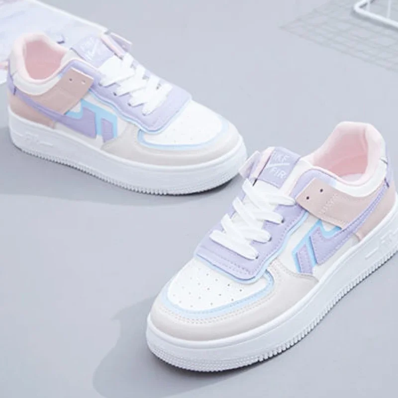 Spring/Autumn Fashion Soft New Casual Comfortable Round Toe Thick Sole Breathable Sports Sneakers Upper Random Letters