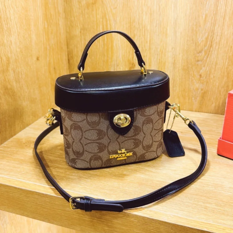 Ladies' Handbag High-End Chain Bag Women's 2026 New Retro Bag Hand-Held Crossbody Cylindrical Bag Water Bucket Bag