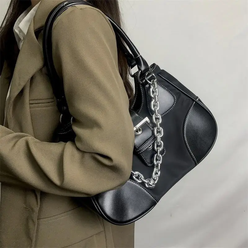 New Fashion Underarm Bag Women's Bag Metal Chain Bag Versatile Shoulder Bag Spliced Lacquer Canvas Bag Handbag Small Square Bag
