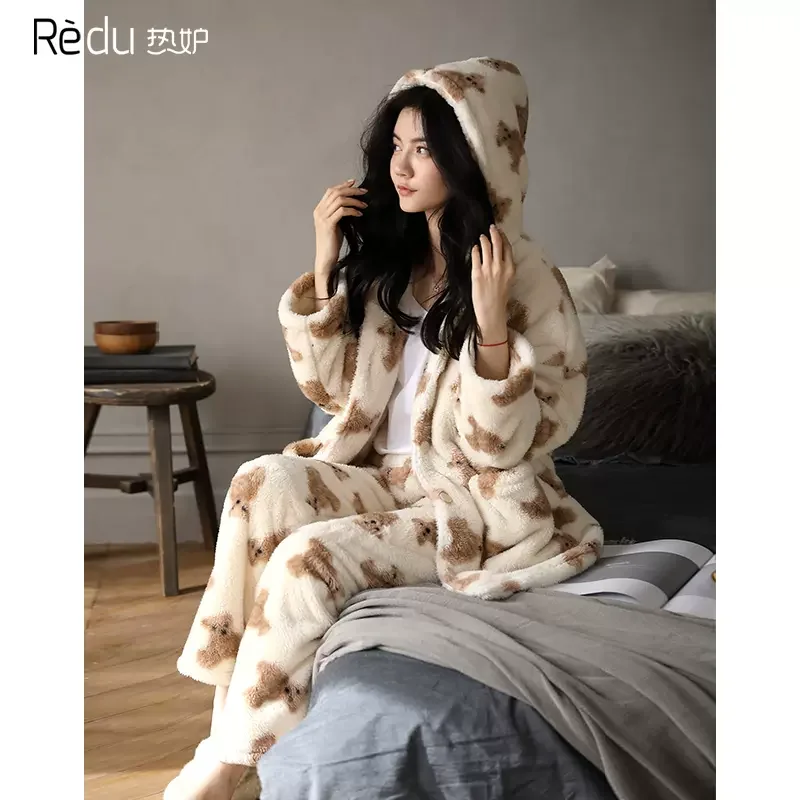 Redu Pajamas Women In Autumn Winter Coral Velvet Cartoon Bear Cardigan Velvet Thickened Clothes Female Home Outside