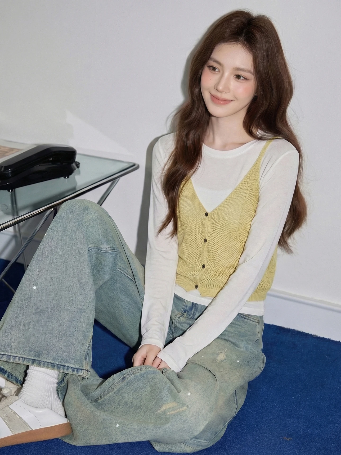 

Yellow V-Ne Knitted Vest Top White Long Sve Base irt Two-Piece Set Women's Spring New Sle Upper Body Suit Casual Fas...