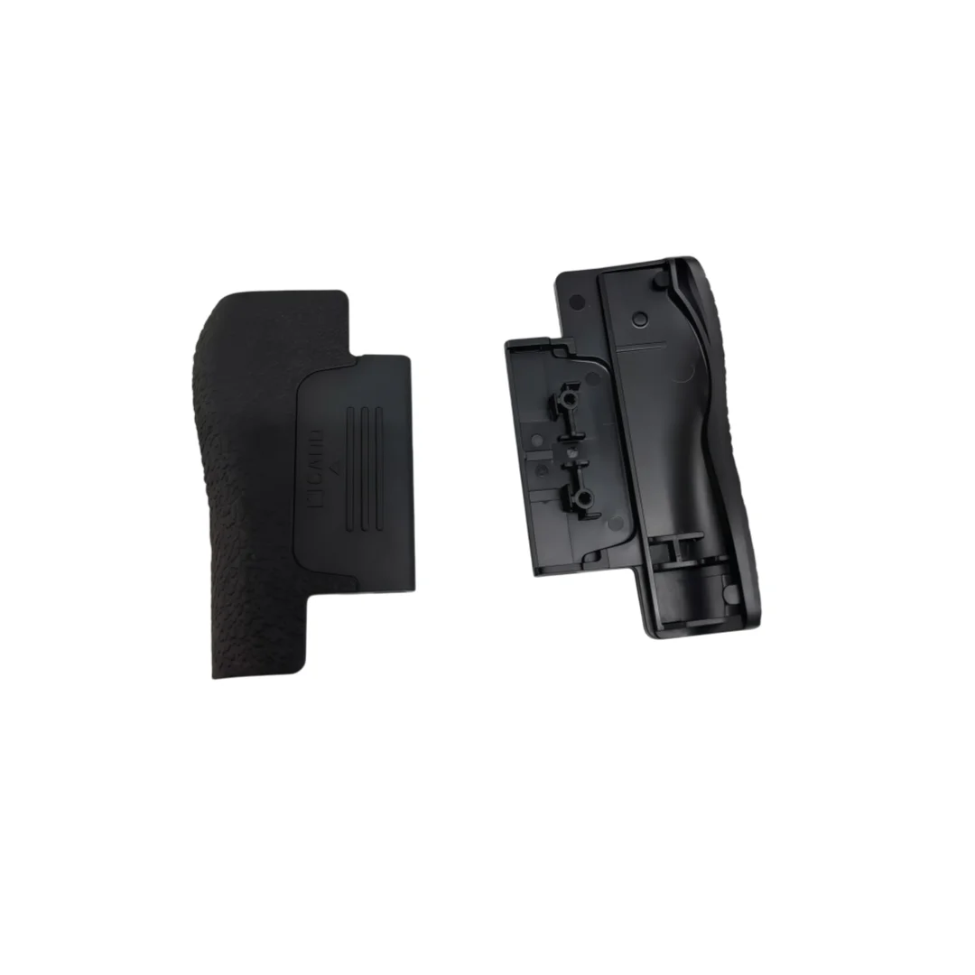 

New SD CF Memory Card Slot Cover with Rubber Grip for Nikon D750