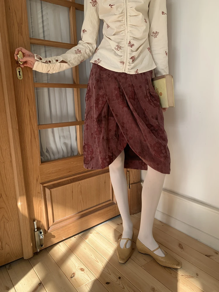 

Юбка Jelloo винно-красная с темным узором, плиссированная, повседневная, со средней талией, А-силуэт, свободного кроя, для женщин