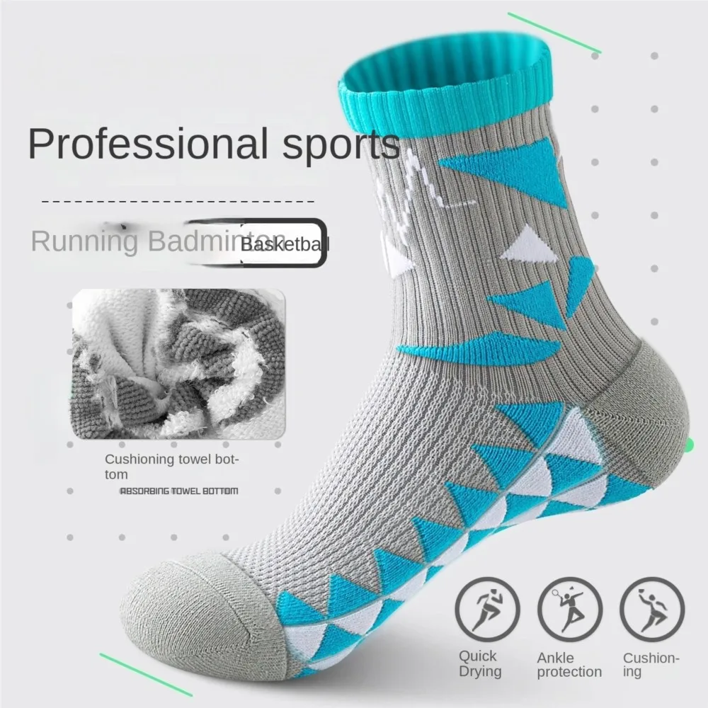 

Men Sports Socks Anti Slip Outdoors Running Middle Socks Breathable Anti Odor Professional Marathon Basketball Climb Socks