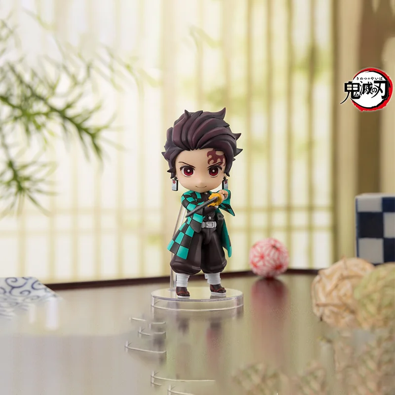 

【100%original】BANDAI Kimetsu No Yaiba - Kamado Tanjirou - Figuarts Mini - Kyojuro Rengoku's Sword Guard Ver. Gifts Toys Model