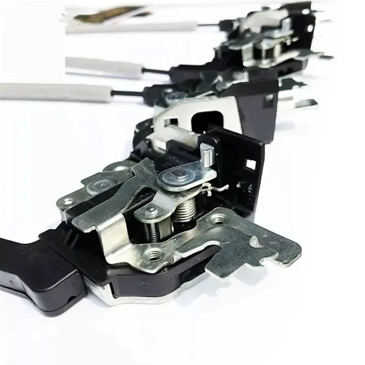 

Car Accessories Electric Suction Door Automobile Refitted Locks For LC300