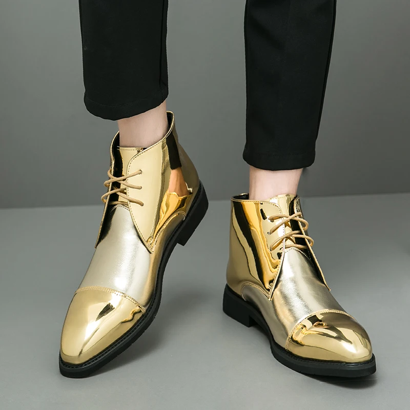 

Gold Chelsea Boots Men High Top Ankle Patent Leather Pointed Fashion Nightclub Hair Stylist Boots Classic Rock Style Men Boots