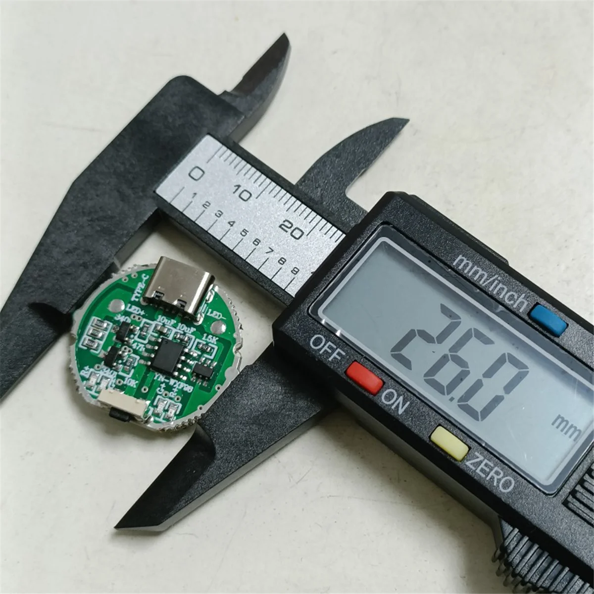 B02B-Side Press Strong Light Flashlight Driver Board Switch Circuit Board USB Interface Circuit Board DIY Akcesoria 10W