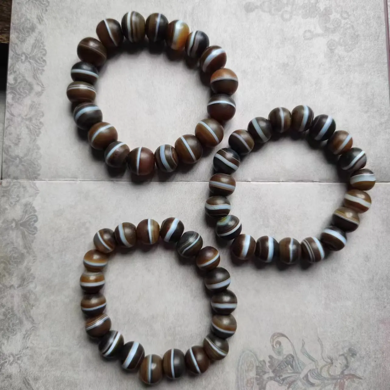 

1pcs/lot Selected Natural First Line Apothecary Dzi Bracelet old silk striped agate brown Charming high quality precious taki