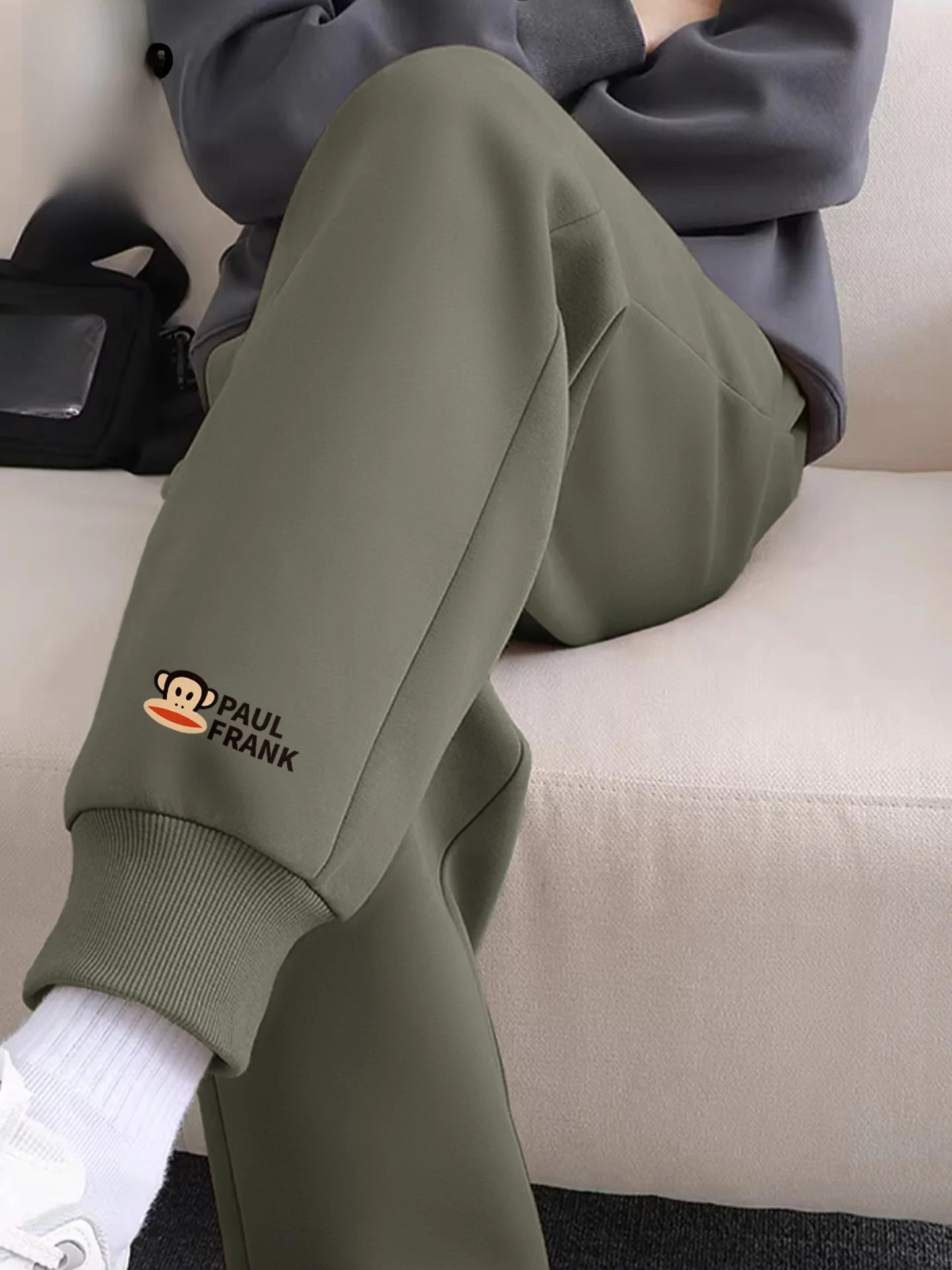 Heavyweight Straigh… - image