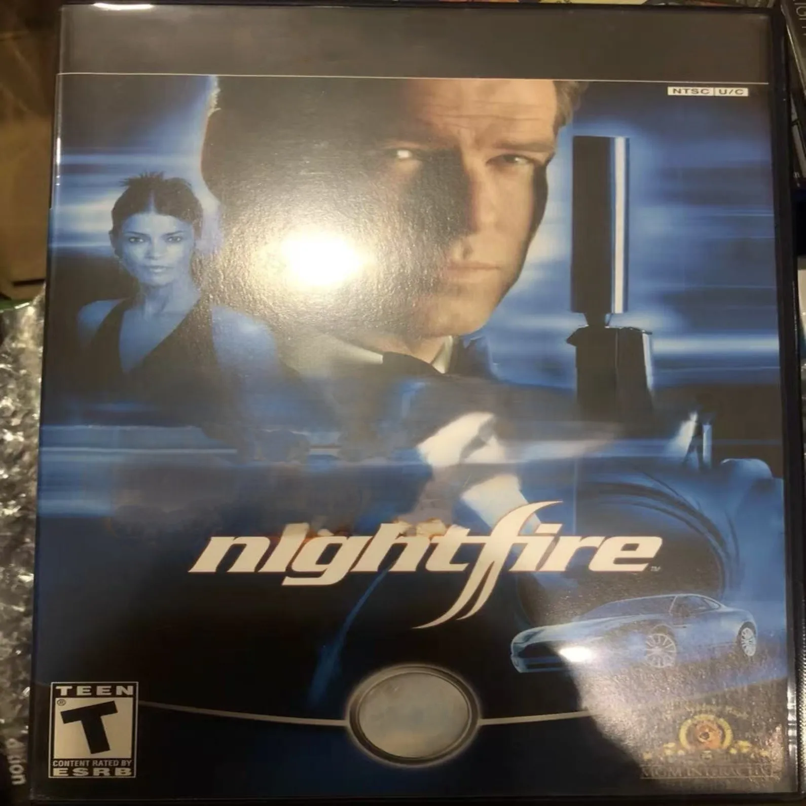 ソニーps2用の正規ゲームディスク：ジェームズ・ボンド007：ナイトファイアus版、マニュアル付き。