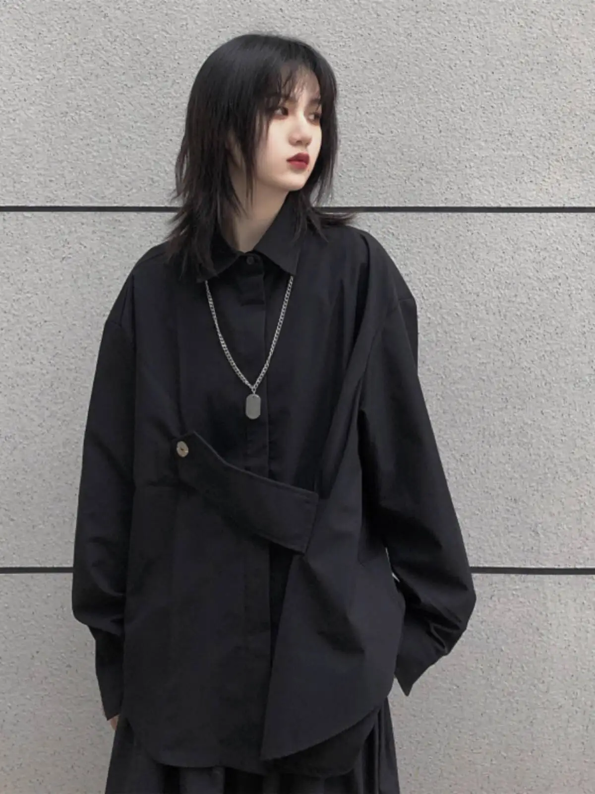 

Women's Dark Japanese Irregular Shirts Spring Autumn Loose Slimming Long Sleeve Black Blouse Niche Stylish Design Top