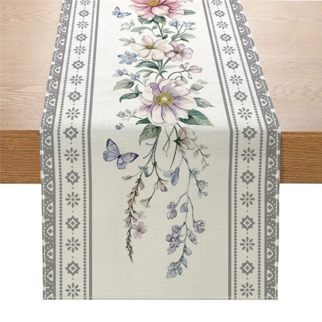 

Скатерть ко Дню святого Валентина, подарки ко Дню святого Валентина, скатерть с красным узором в виде сердец, украшение стола в романтической тематике.