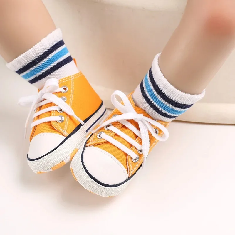 Red Anti-slip Newborn Shoes for Baby Girls Boys Casual Canvas Sneakers Lace-up Crib Shoes First Walkers