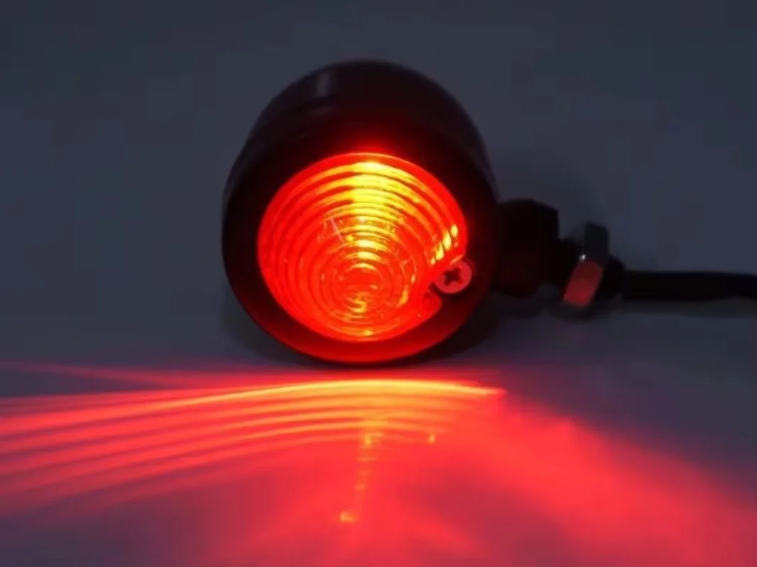 Chrome Bobber Old School Stop Brake Running Tail Light For Cafe Racer Retro Rat Bike