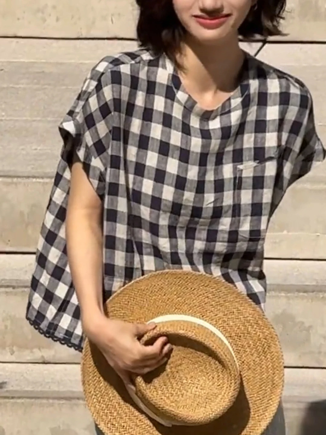 

Faionable Plaid ort Sve T-irt Women's High-End Simple Design Summer New Arrival Korean Sle Commute Loose Fit Top