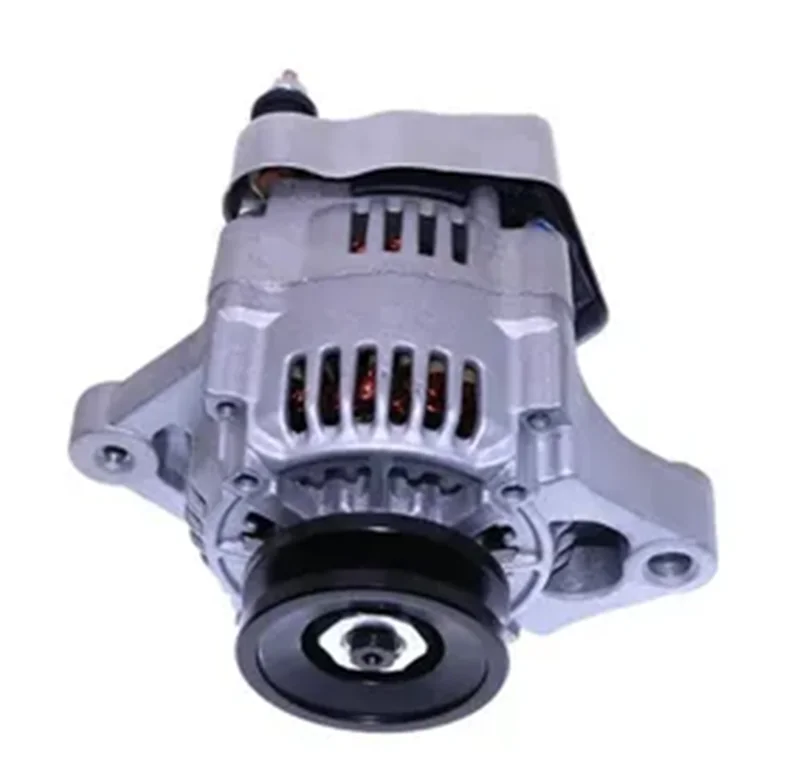 12V 40A Alternator 16791-64012 for Kubota Engine D722 D782 D902 D905 D922 D1005 D1105 D1305 D1503 D1703 V1505 V2003 V2203