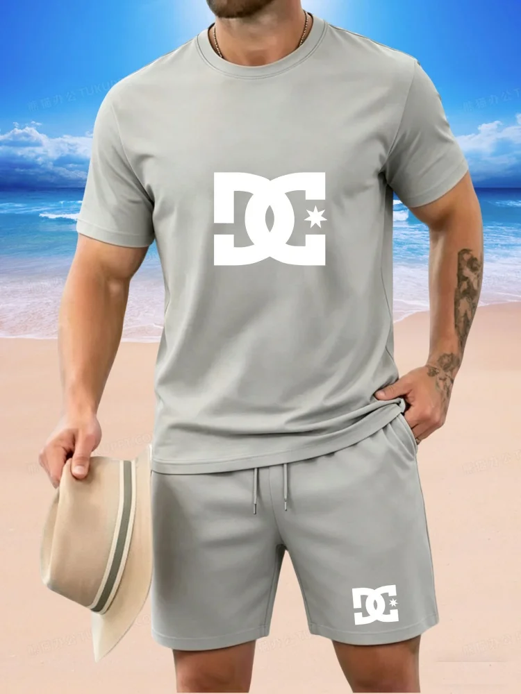 Conjunto de manga corta para primavera/verano 2026, conjunto deportivo de moda para exteriores, estilo de dos piezas con pantalones cortos y manga corta