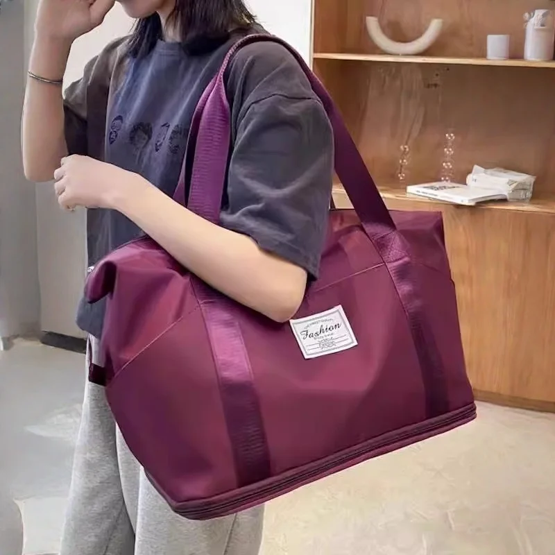 fashionable-large-capacity-ladies-travel-bag-lightweight-portable-suitcase-for-short-trips-outdoors-foldable-nylon-bag
