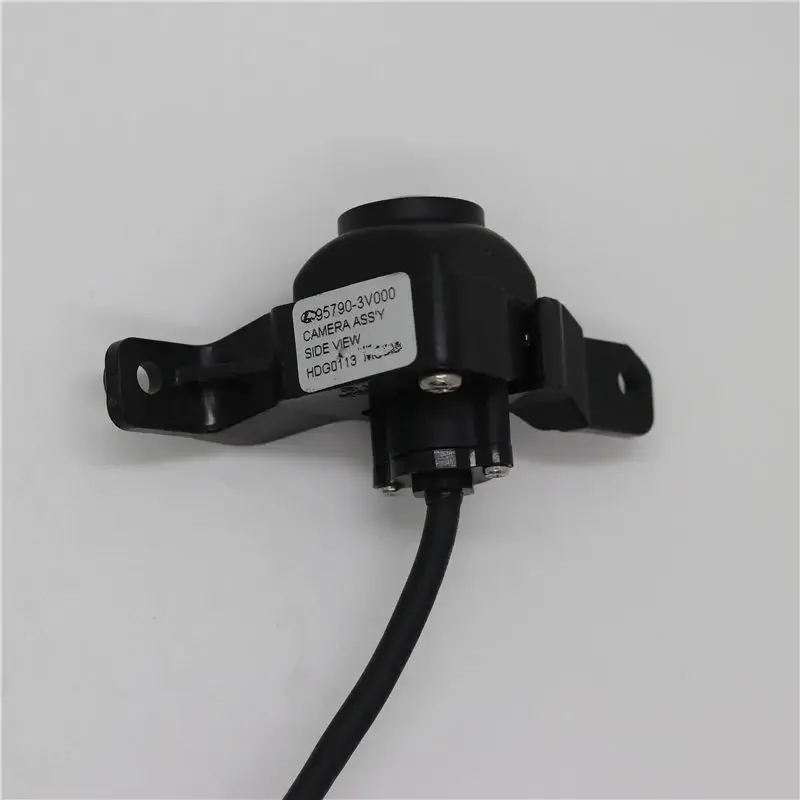 Genuine 957903V000 for Hyundai Azera Camera Front Image
