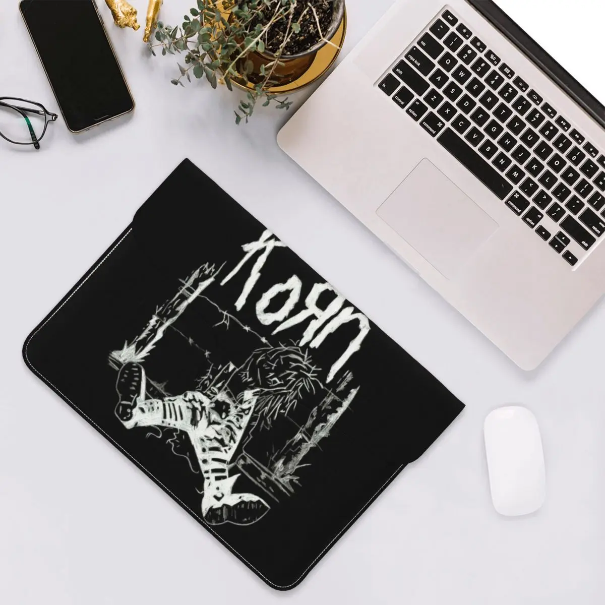 Korn Rock Music PU Leather Horizontal Laptop Sleeve Shockproof Soft Lining Notebook Case 13 Inch