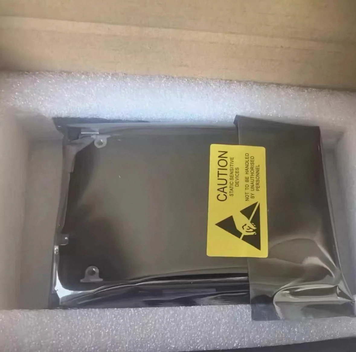 

For PM1633 005052383 005051747 VMAX3 1.92TB SSD SAS 12GB Solid State Drive