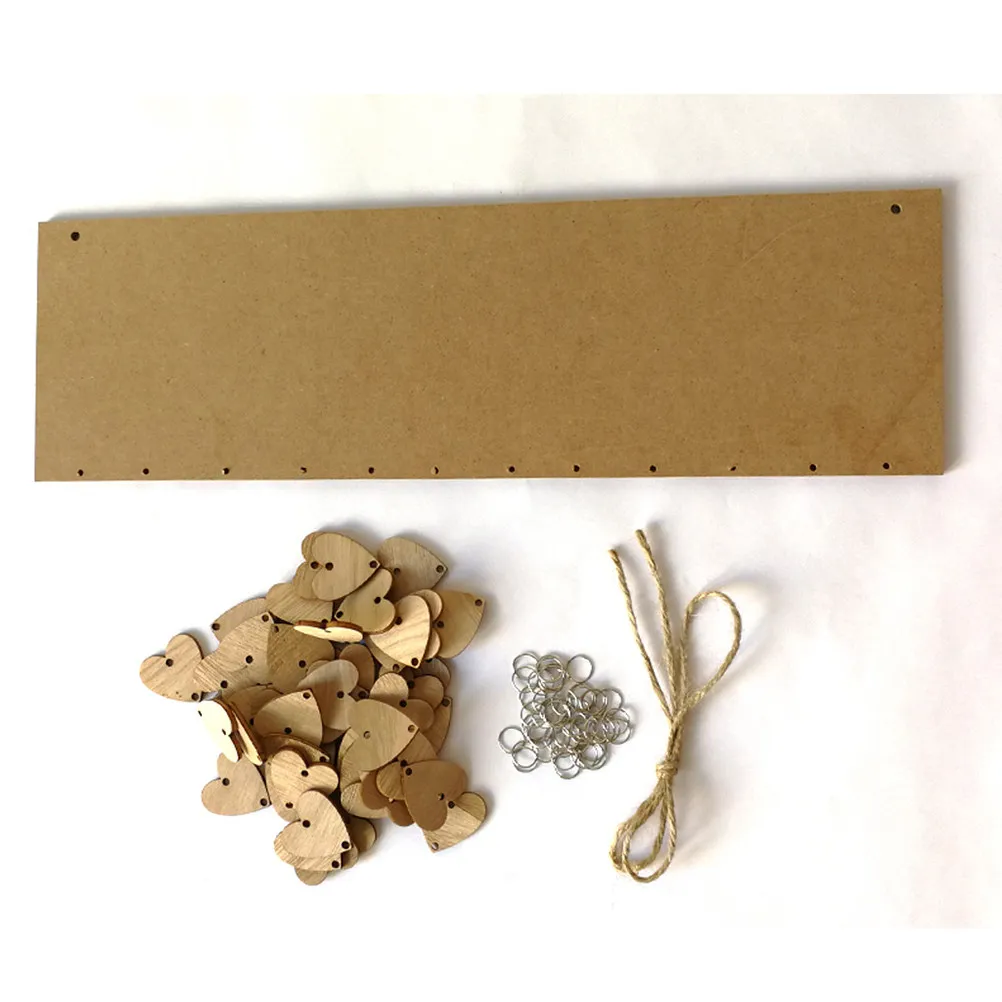 

Красочная деревянная табличка-календарь: 1 доска, 1 веревка для подвешивания, 50 деревянных сердечек-дисков. Напоминание о днях рождения семьи, DIY декор для стен.