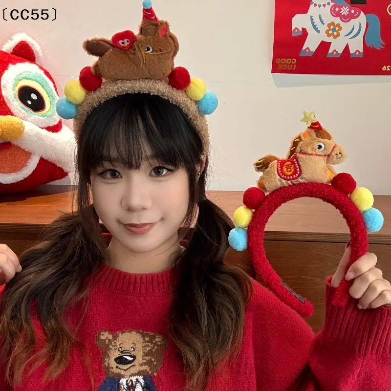 

Sweet Horse Hair Hoop Pony Red Headpiece Good Luck Headwear 2026 New Year Headband Soft Fluffy Furry Hair Accessories〔CC55〕
