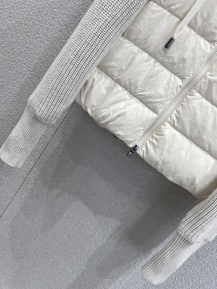 سترة شتوية عصرية بيضاء كاجوال يومية للنساء برباط مع ياقة قبعة وسحاب فضفاض وأكمام طويلة