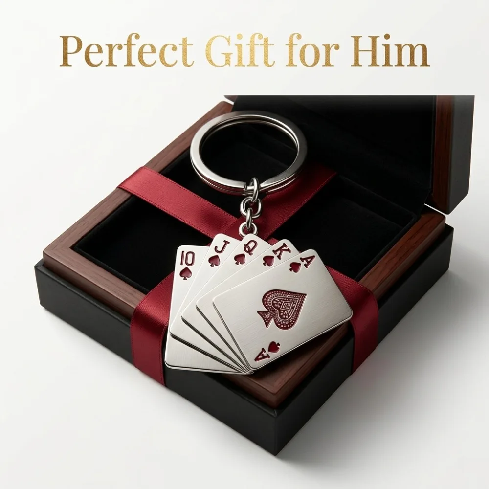 

Personalized Poker Keychain Metal Cute Pendant Key Ring Y2k Men Women Accessories Creative Motorcycle Car Keyrings Lover Gift