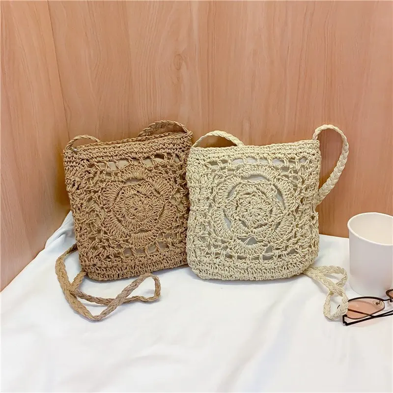 Summer Hollow Straw Shoulder Bags Women Handmade Crossbody Bag Travel Beach Bag Small Messenger Bag Clutch Outing Ladies Handbag