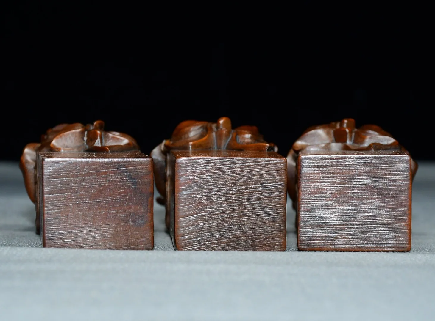 Old Boxwood Fortune God Fu Lu Shou Three immortals Standing Buddha seal Study Amass wealth Ornaments