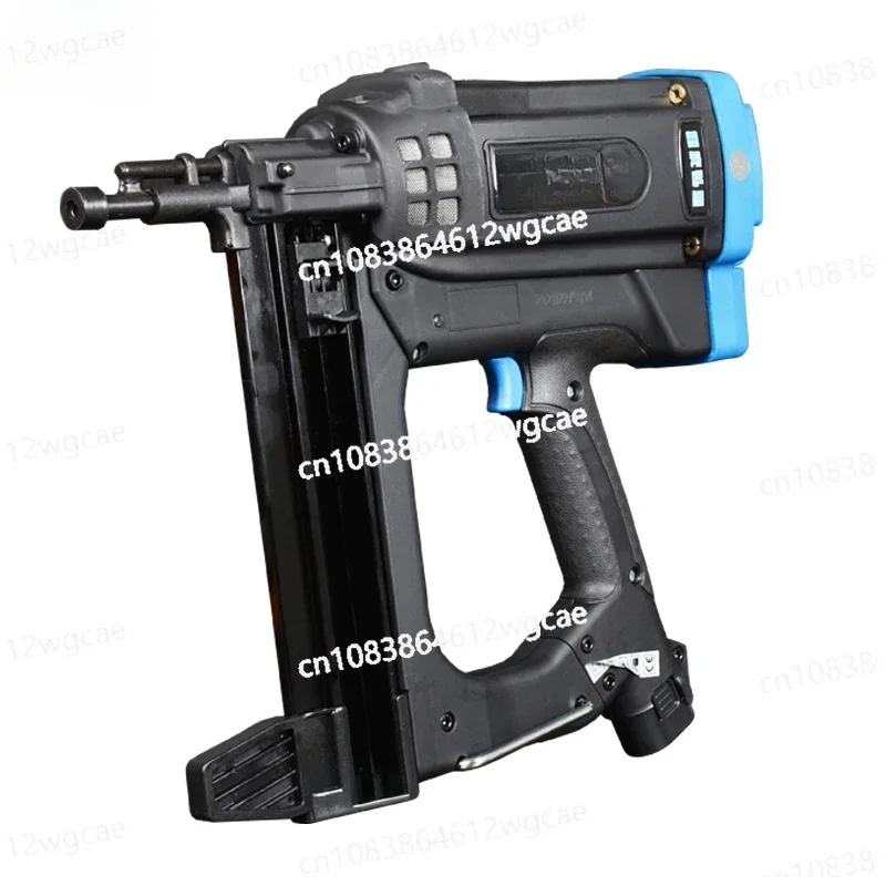 Gas nail gun grabs automatic woodworker's door and window slot gas gun.