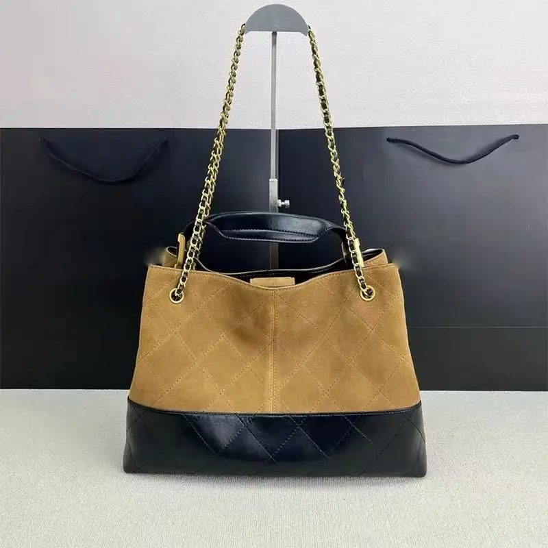 

Luxury bags and designer bags Women's New Niche Lingerie Chain Frosted Tote Bag Premium Sense Shoulder Crossbody