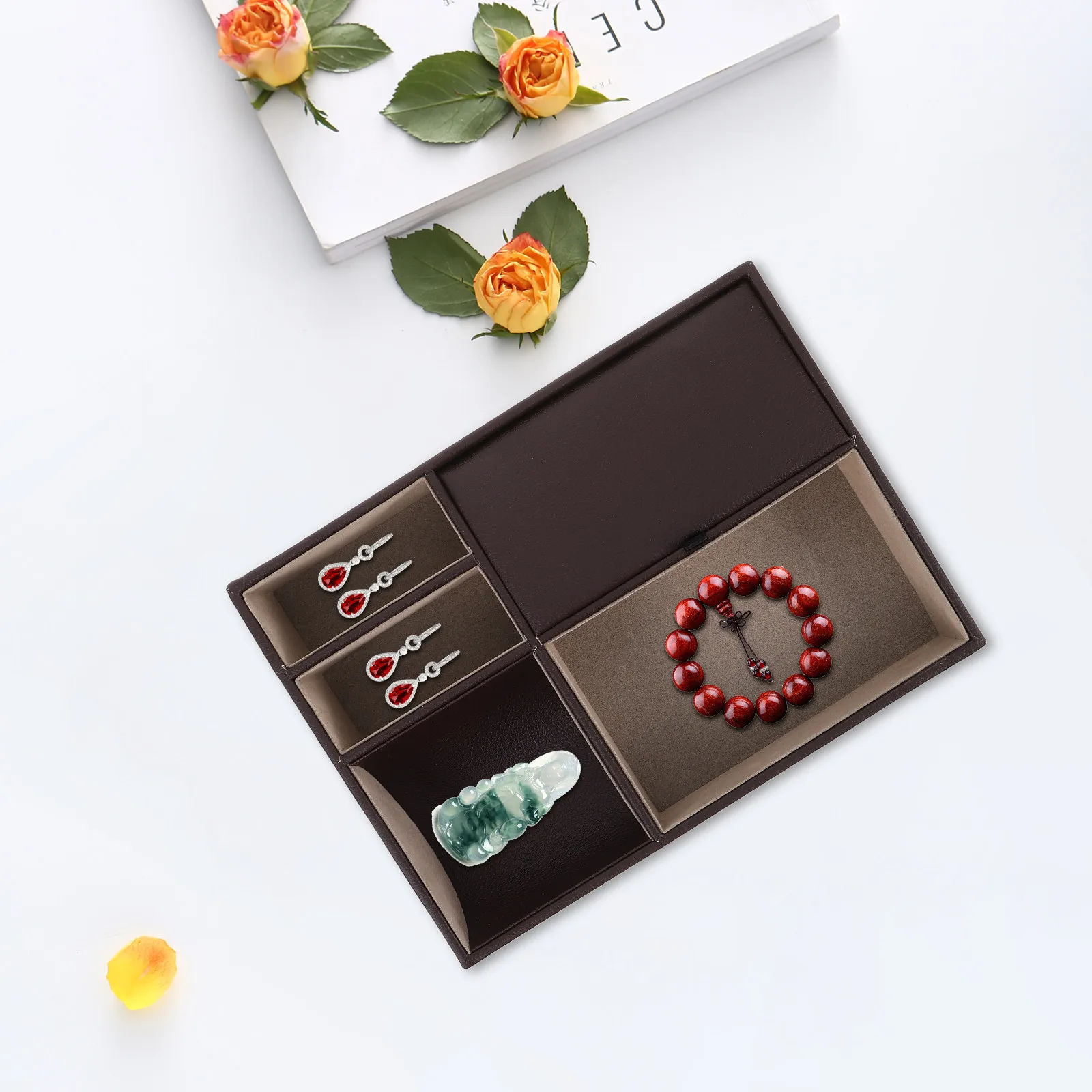 

Винтажная шкатулка для хранения украшений с отделениями для ожерелий, серег, колец, браслетов, часов, органайзер для дома и рабочего стола, декоративная