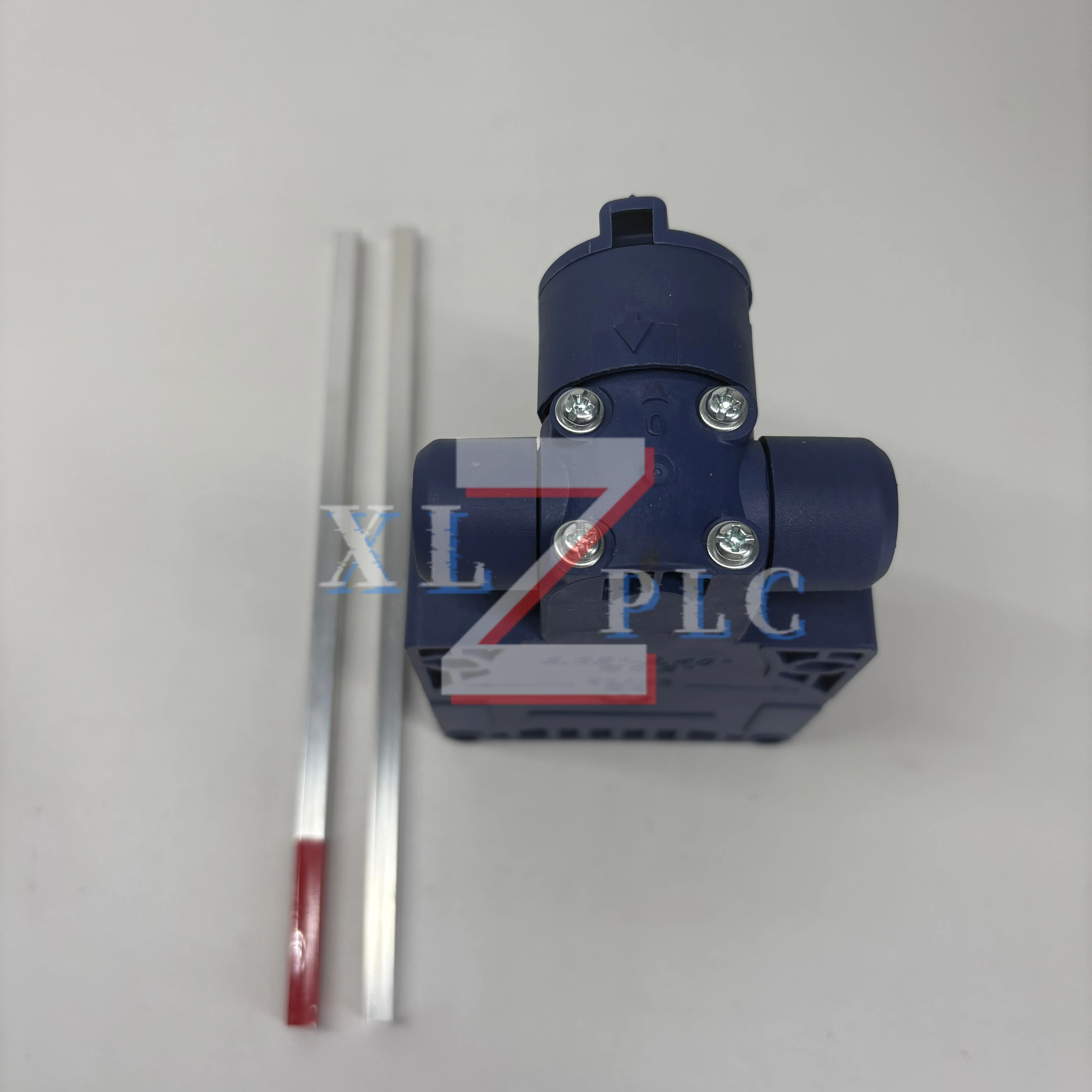 Interruptor de limite CKVR44D1H29 novo na caixa