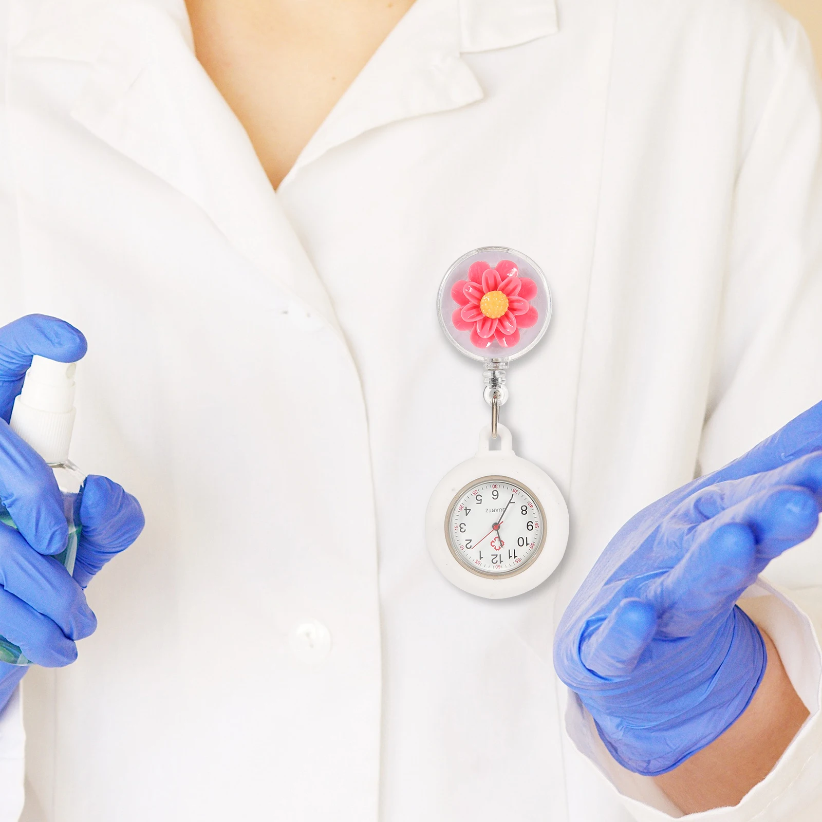 

Nurse Pocket Watch Clip on Watches for Nurses Fob Telescopic Nursing Glass Lapel Quartz Durable Portable Retractable Hanging