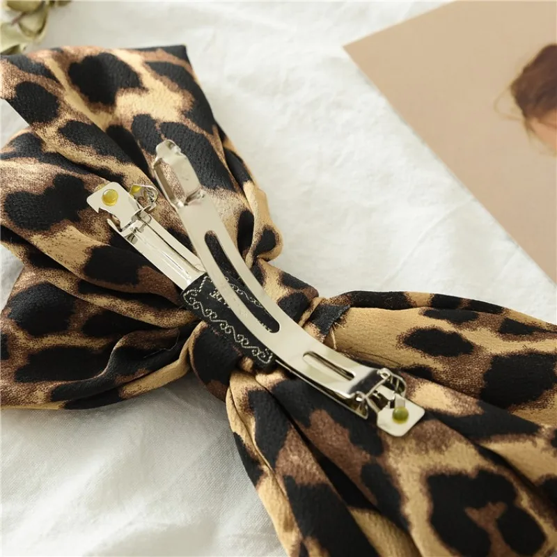 New Leopard Print Oversized Bow Women\'s Hairpin Three-Layer Satin Fabric Spring Clip Top Clip Ponytail Clip Hair Accessories