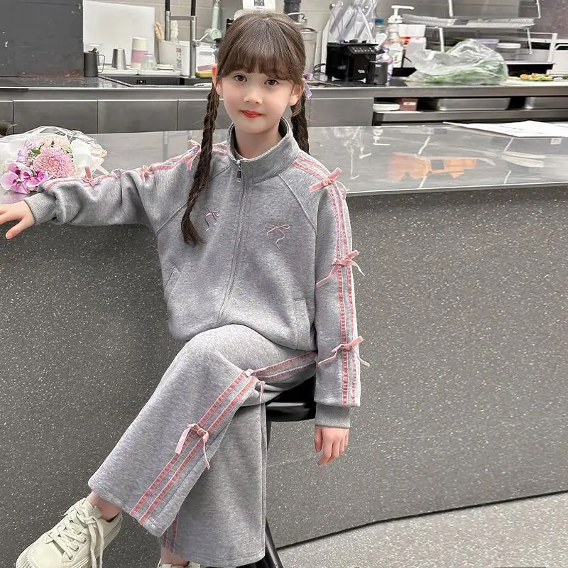 Girls' Spring and Autumn Set 2025 New Korean Edition Letter Jacket Pants Sports and Leisure Two Piece Set Children's Set