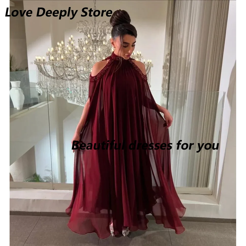 Burgunderrotes Abendkleid, maßgeschneidert, Stehkragen, schulterfrei, knöchellang, A-Linie, Abendkleid, elegante Falten, Chiffon-Midikleider