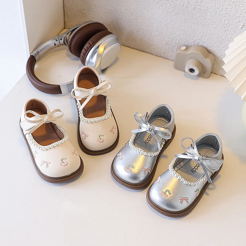 

Spring Autumn Children Princess Flat Shoes Sweet Embroidered Bow Girls Leather Shoes Wedding Party Kids Dress Mary Jane Shoes