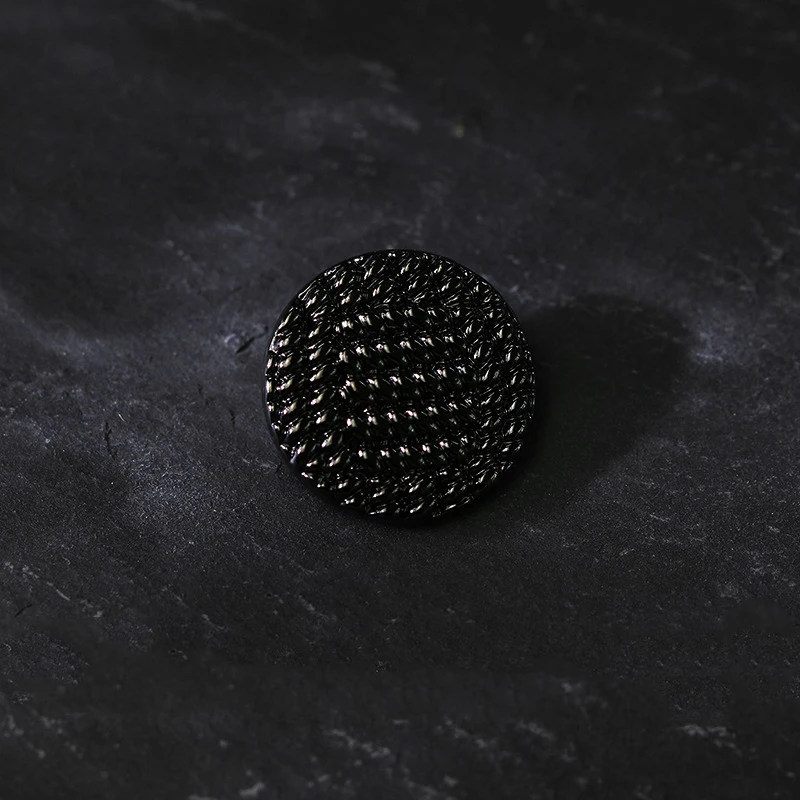 10pcs/lot High Quality Metal Shank Button Vintage Woven Design Black Buttons for Clothing 20mm Round Golden Buttons for Coats