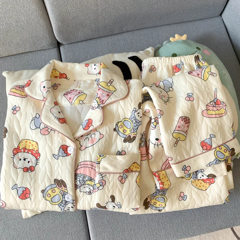 

Женская пижама HelloKitty из воздушного хлопка: теплая и милая домашняя одежда с мультяшным принтом для весны и осени