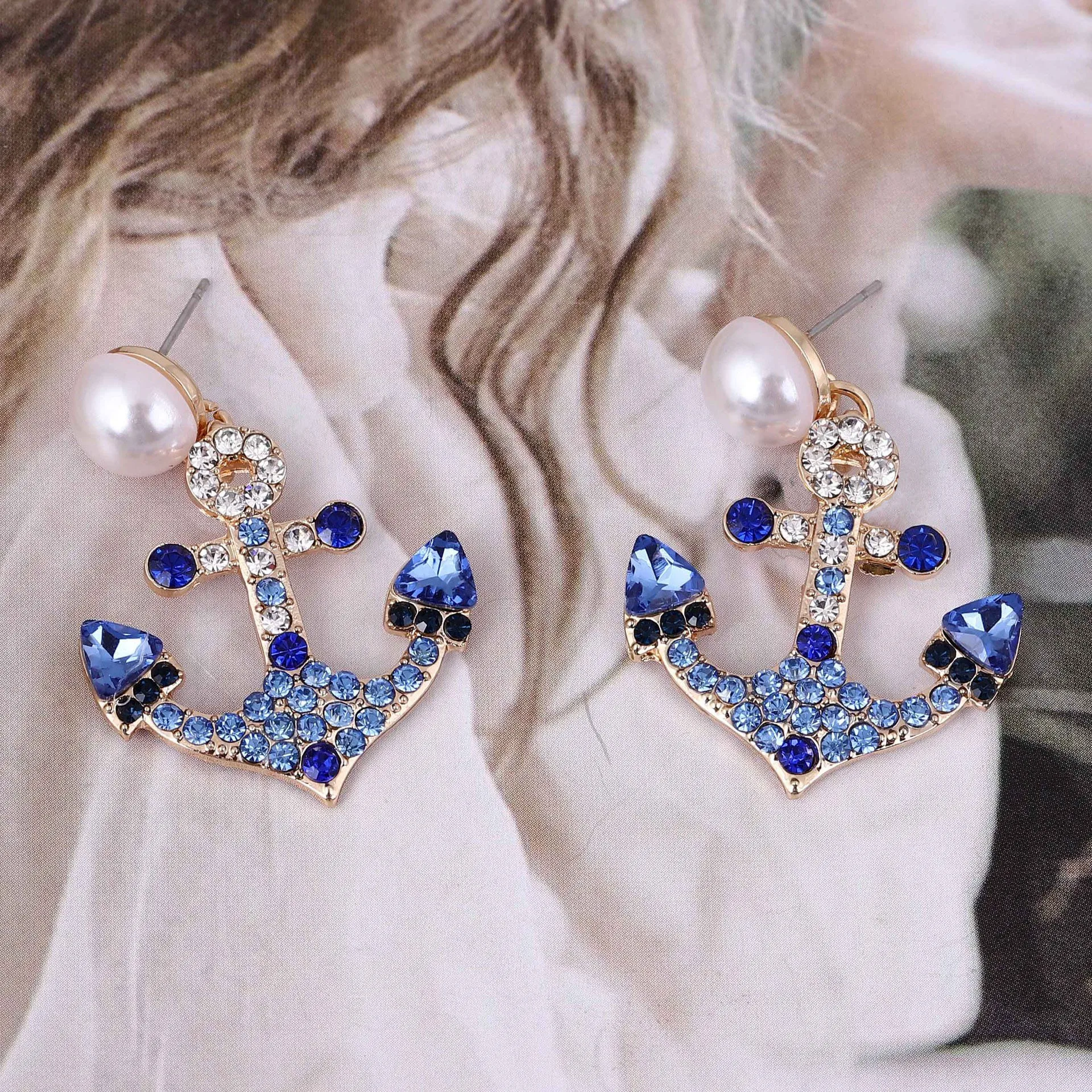 Fashion Creative Anchor Pearl Earrings For Women Vintage Rhinestone Charms Cross Pendant Earrings Office Party Jewelry Lady Gift