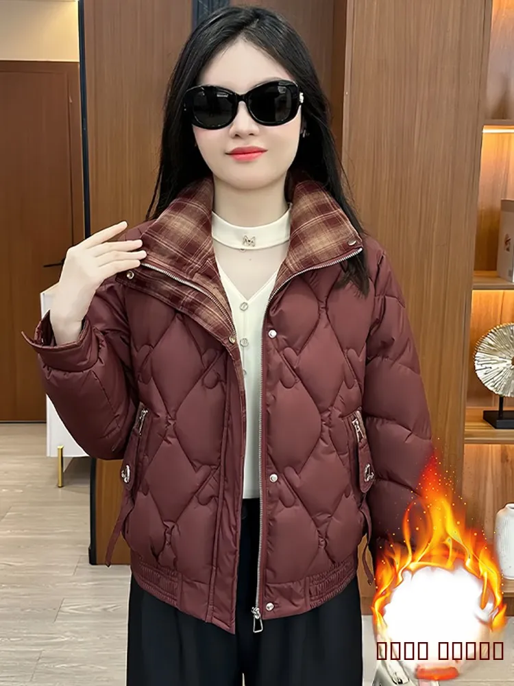 

Модная женская зимняя куртка из хлопка с утеплителем, новая, в клетку, с уникальным дизайном, укороченная, с воротником-стойкой