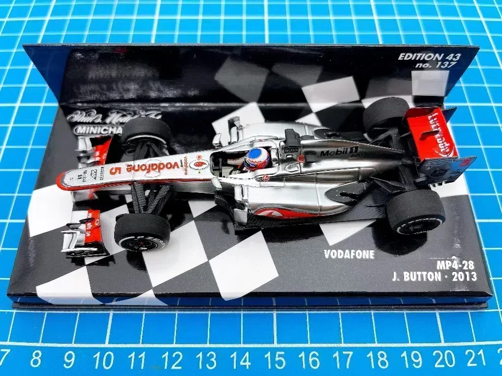 

Minichamps 1:43 F1 MP4-28 кнопка 2013, имитация ограниченной серии, смола, металл, статическая модель автомобиля, игрушка в подарок