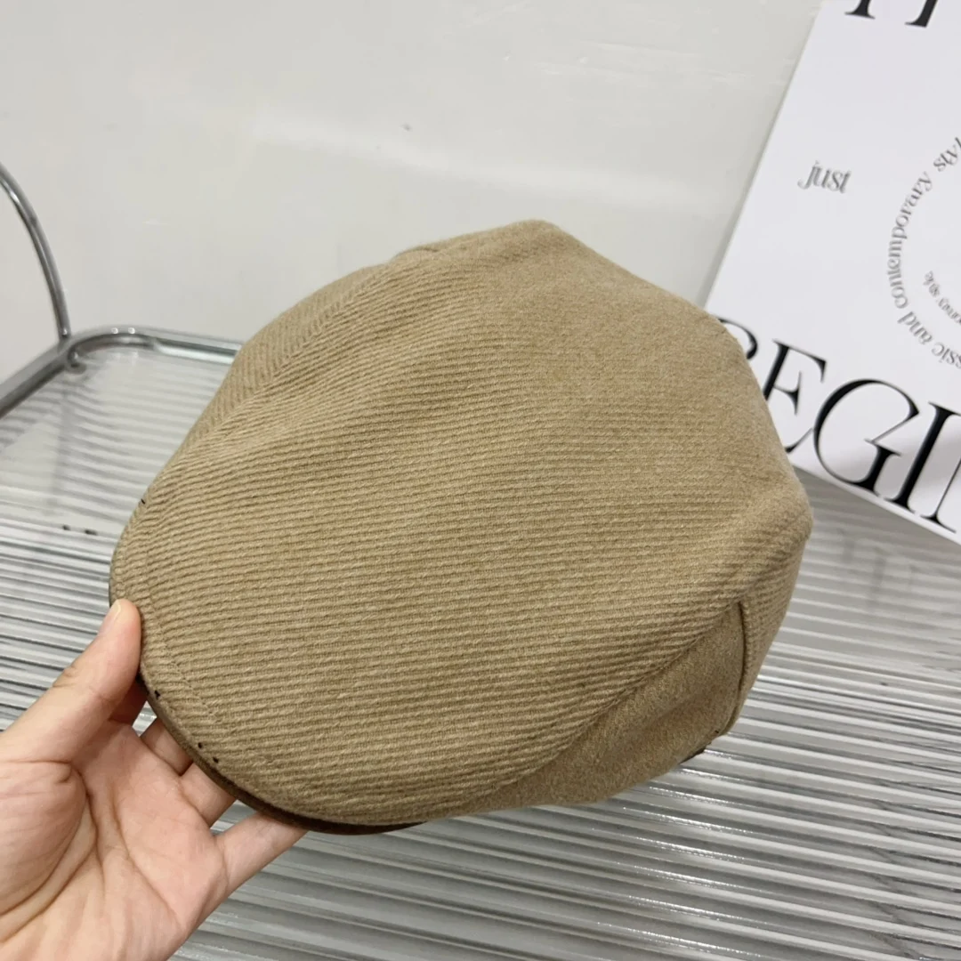 Autumn Winter Warm Woolen Forward Hat women's Versatile Solid Color Texture Short Eave Duckbill Hat Versatile 4m774